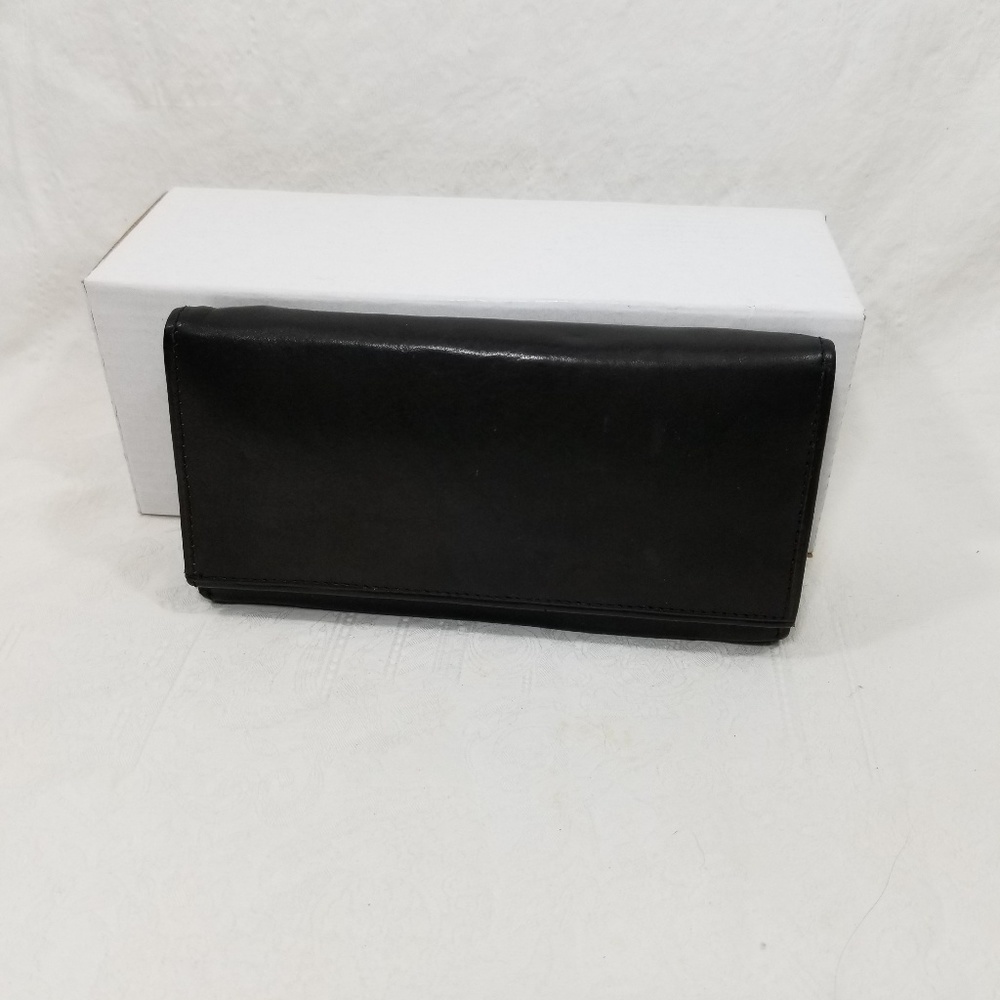 NWOT Handmade Soft Leather Wallet